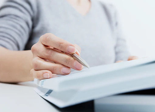 Employee Handbooks: Vital Policies and Drafting Tips (With Checklist)
