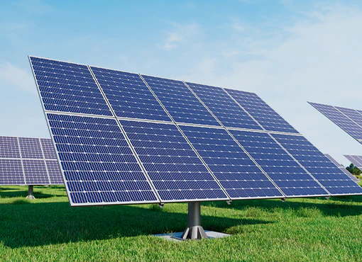Securing Solar Energy Sites: Overcoming Challenges in Land Use, Zoning, and Easements